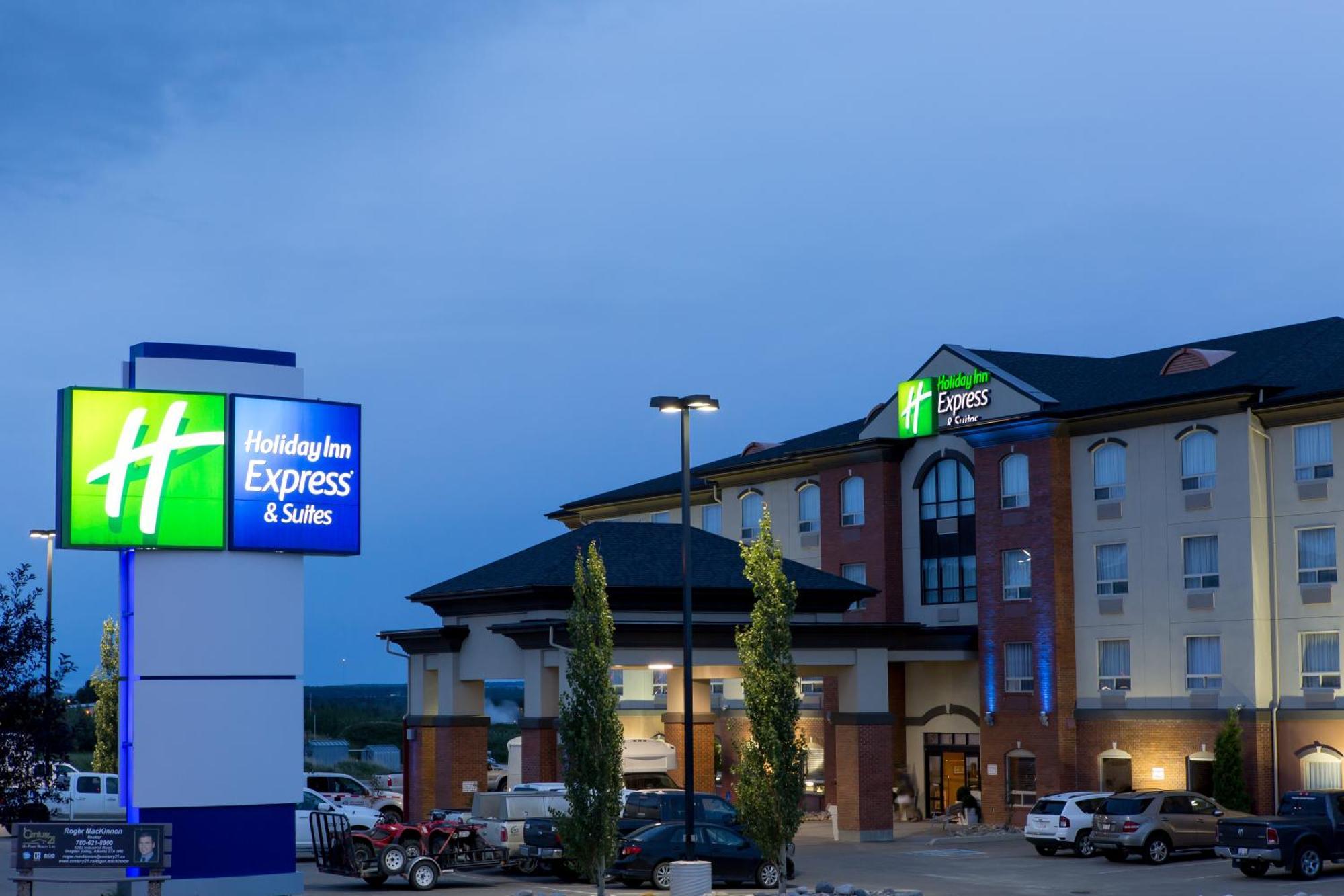 Holiday Inn Express & Suites Drayton Valley By Ihg Bagian luar foto