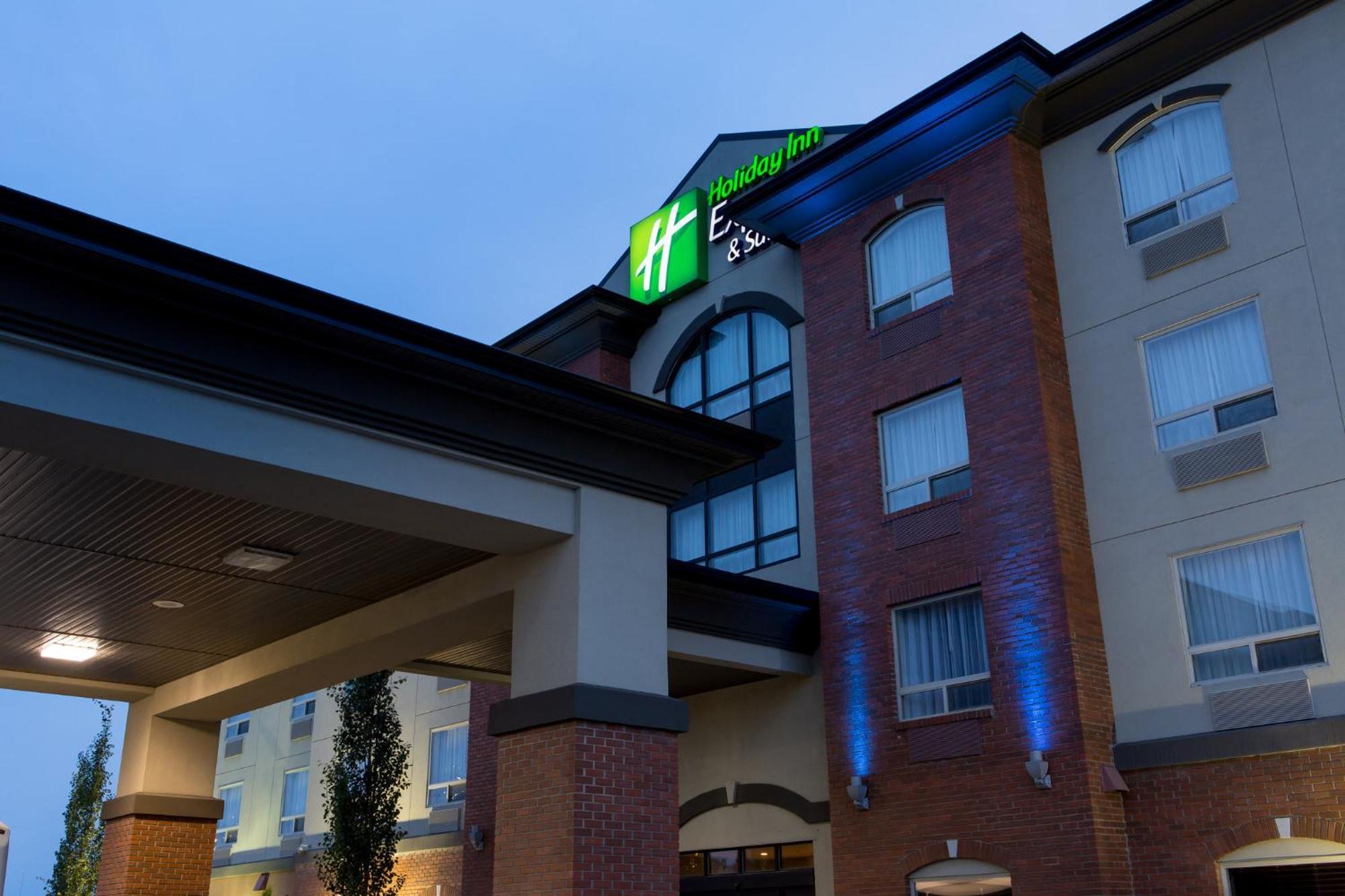 Holiday Inn Express & Suites Drayton Valley By Ihg Bagian luar foto