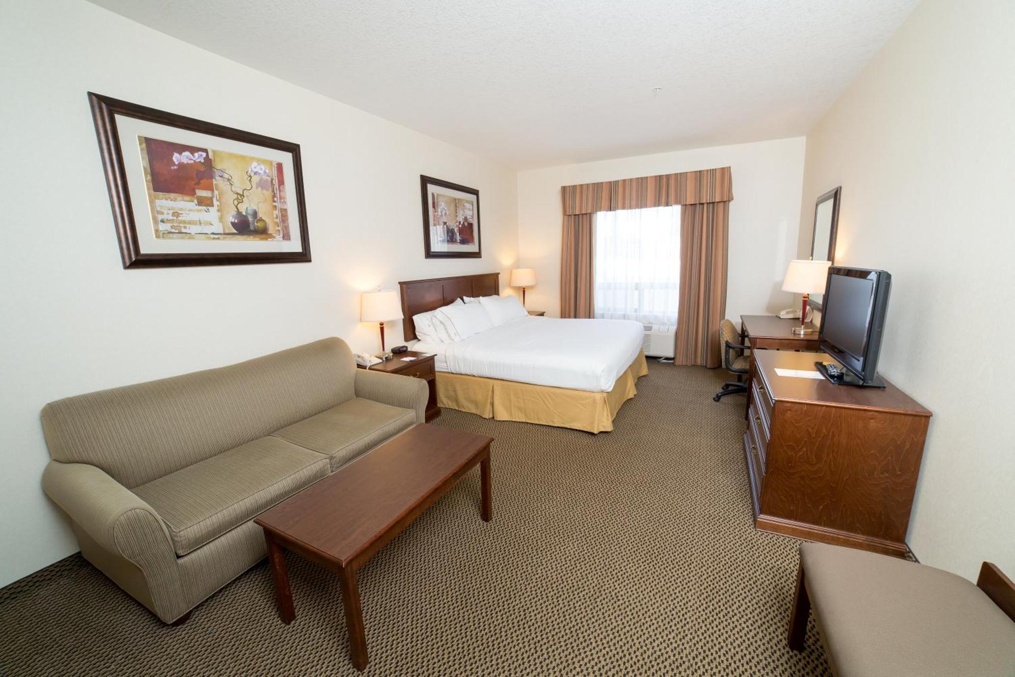 Holiday Inn Express & Suites Drayton Valley By Ihg Bagian luar foto