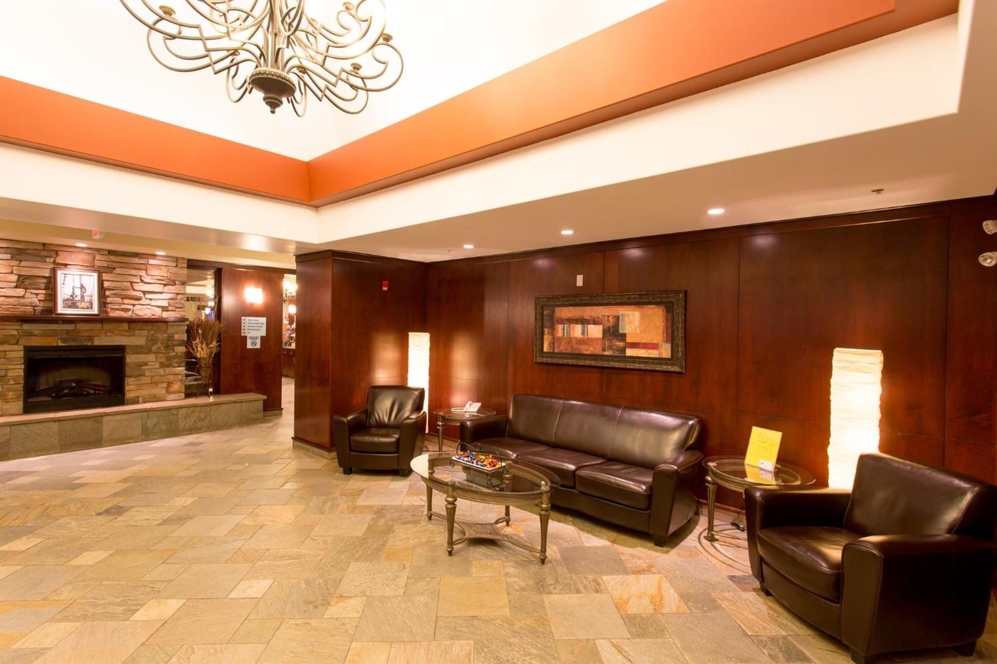 Holiday Inn Express & Suites Drayton Valley By Ihg Bagian luar foto