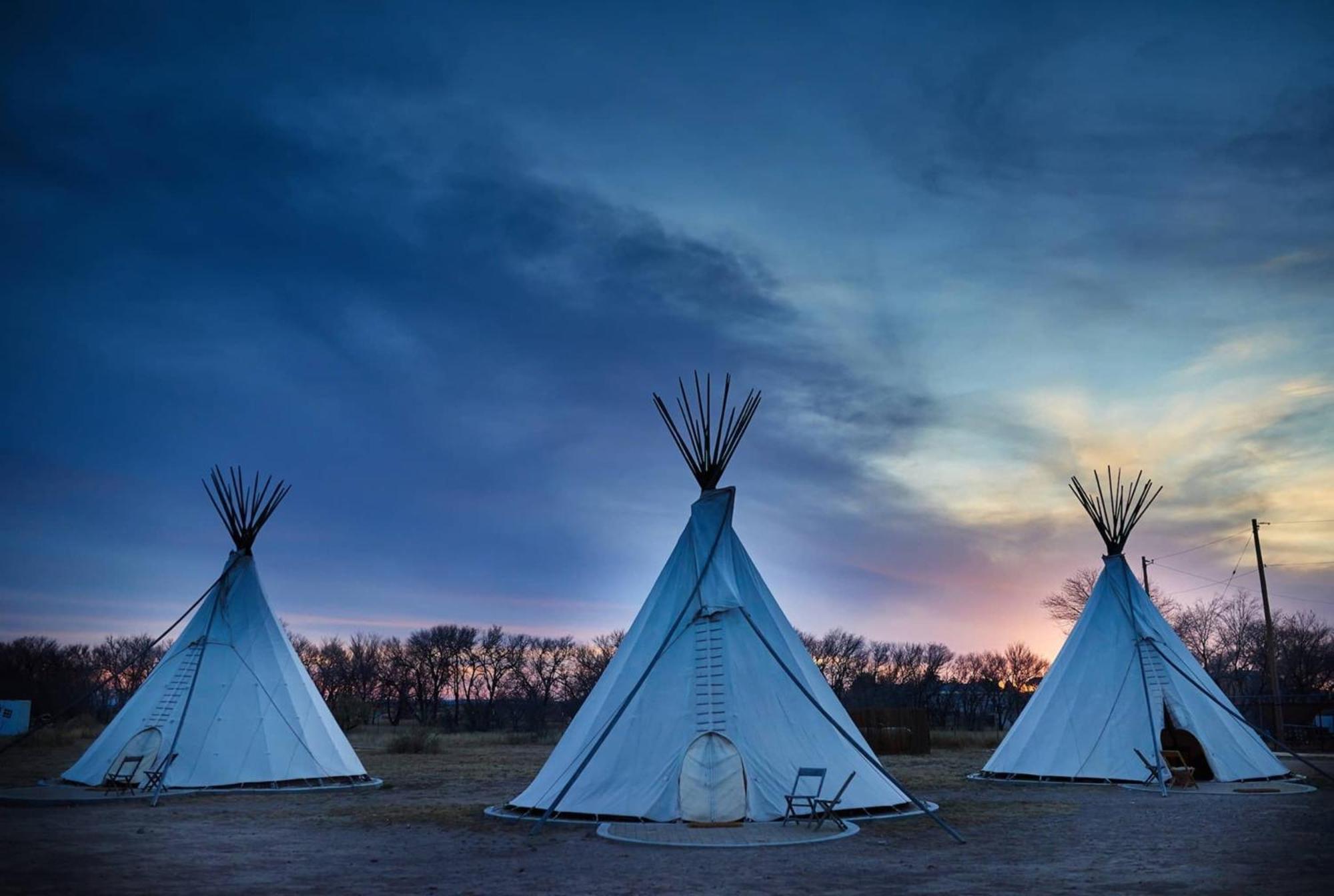 Holiday Inn Express & Suites Drayton Valley By Ihg Bagian luar foto